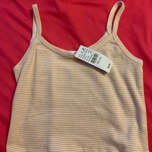 bnwt brandy melville skylar tank!!!